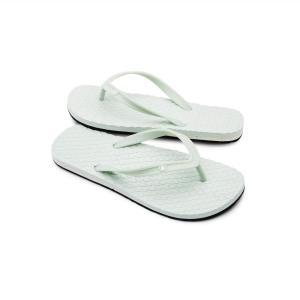 Volcom womens Not Ur Moms Platform Flip Flop Sandal(White)